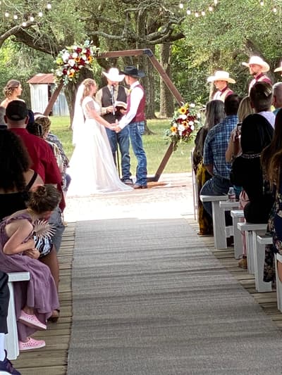 Country Oaks Wedding Venue photo 6